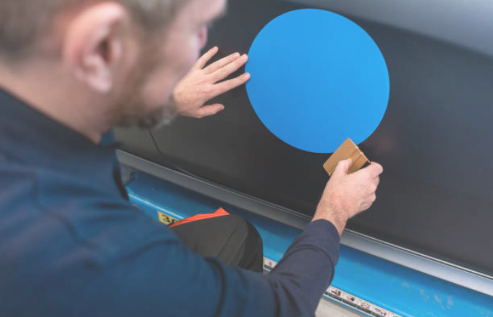 Branding Stiker Mobil