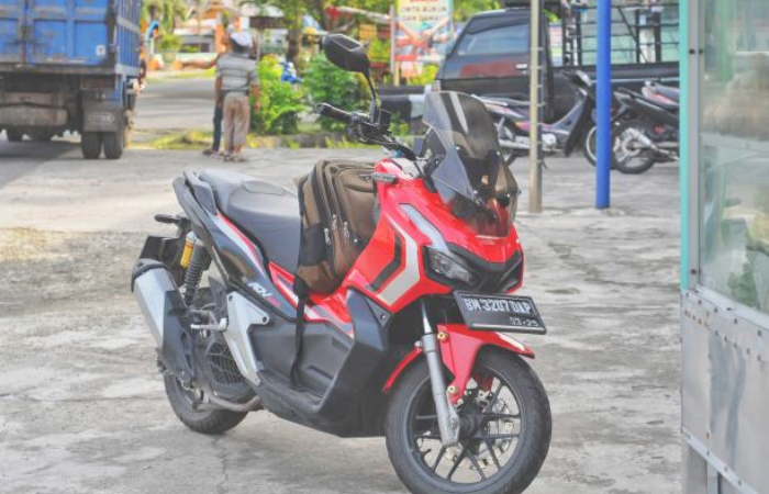 Cara Memasang Stiker Di Sepeda Motor